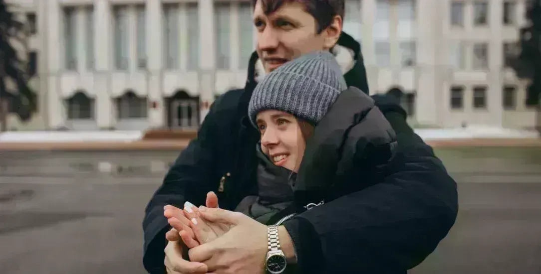 Почему нас раздражают те, кто нас любит: эффект «близости без фильтров»